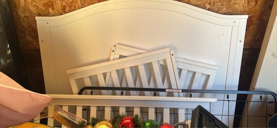 3-N-1 Crib Convertible White
