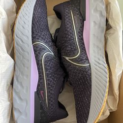 Nike Infinity Run