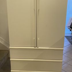 Bellini Dresser, White