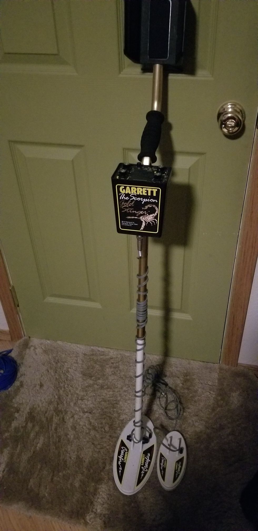 Garrett Scorpion Gold Stinger Metal Detector w/ extra smaller coil for