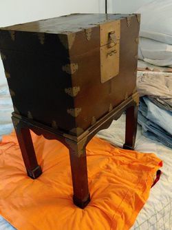 Antique Chinese chest