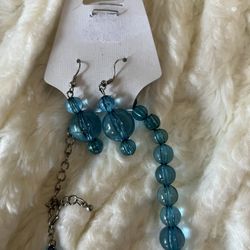 Women’s Jewelry 