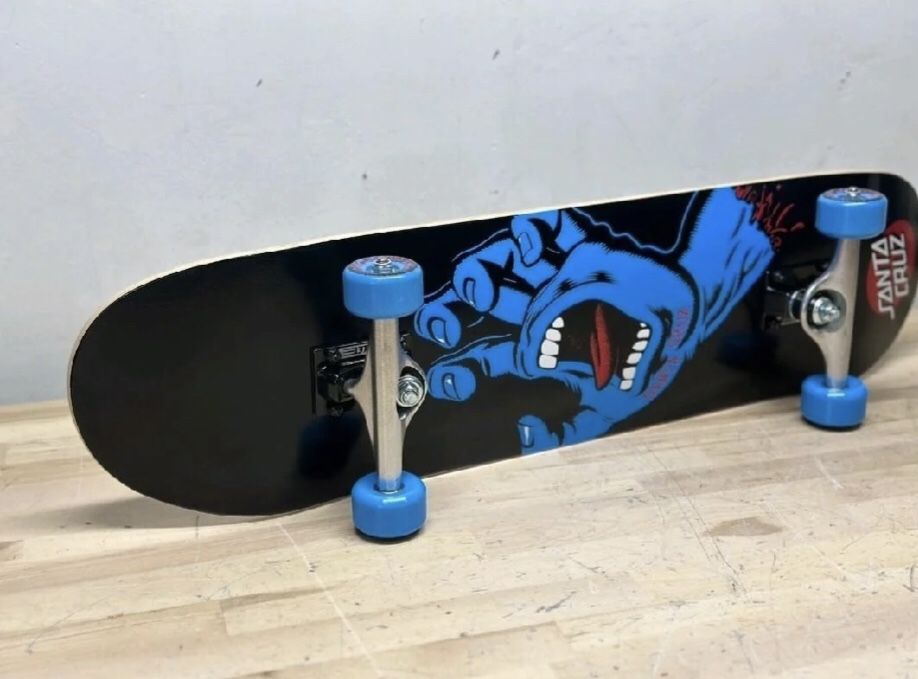 Santa Cruz Skateboard New