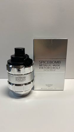 Viktor & Rolf metallic musk