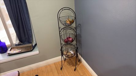 Fruit holder