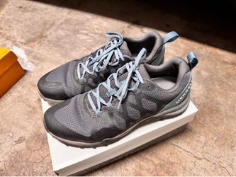 Merrell Trail shoes women’s size 10