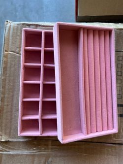 Jewelry box