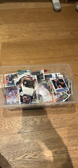 Mixed Sports Trading Cards Lot