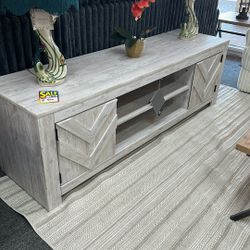 Ligh Grey Wash Tv Stand 
