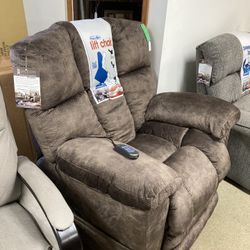 Lift Recliner Chair -new 