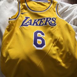 Lakers Jersey (Large)