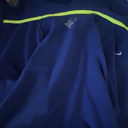 Nike Sweater 