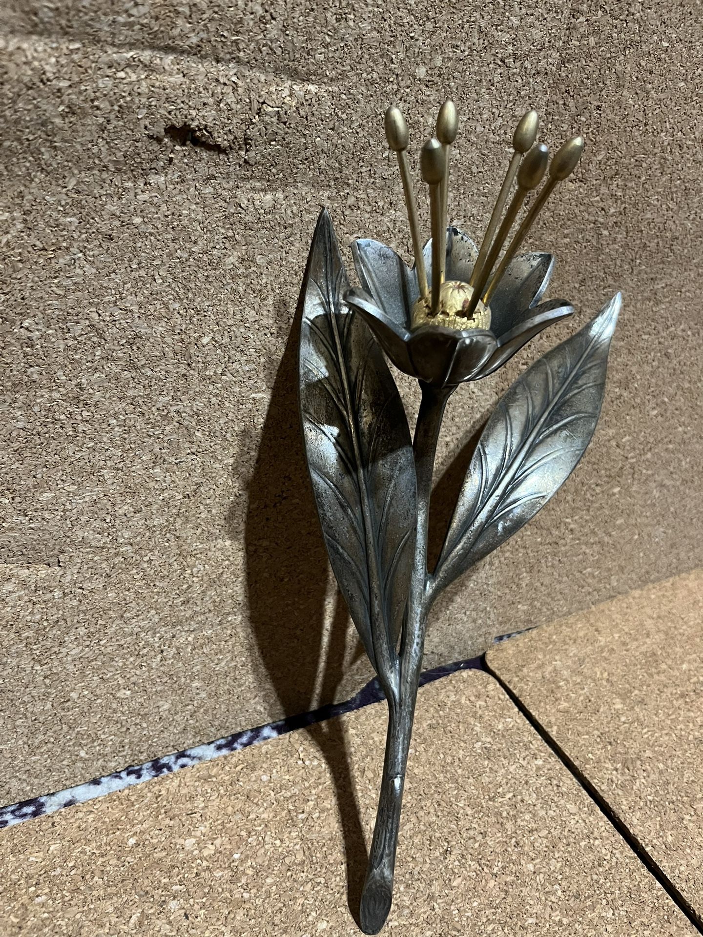 S. Aguda Artist. Pewter And Brass I’m Guessing? Art Nouveau Flower With Stem And Leafs$40