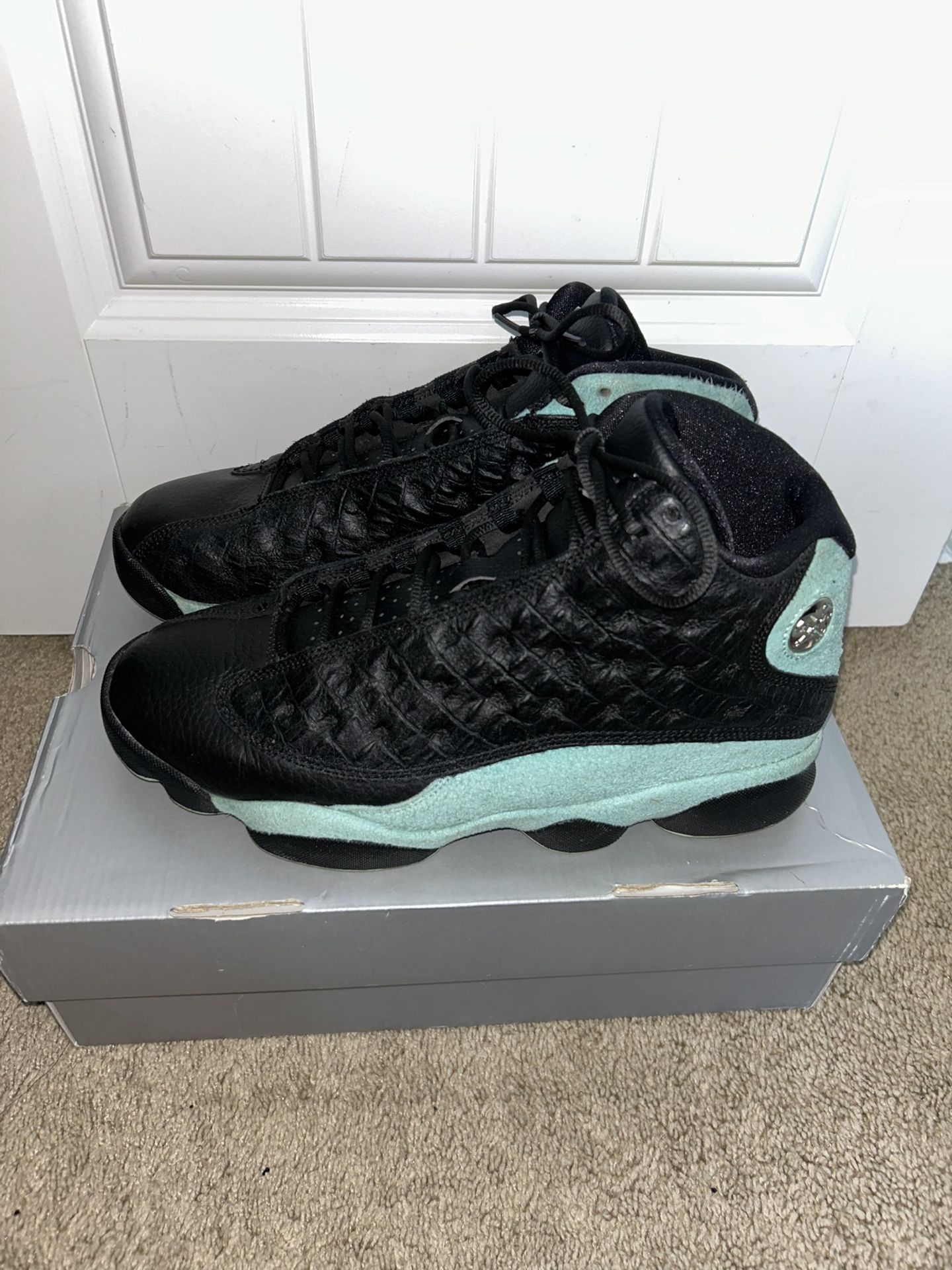 jordan 13 island green