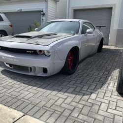 Dodge Challenger Supercharged 