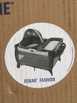 Pack N Play With Travel Dome & Changing Area 