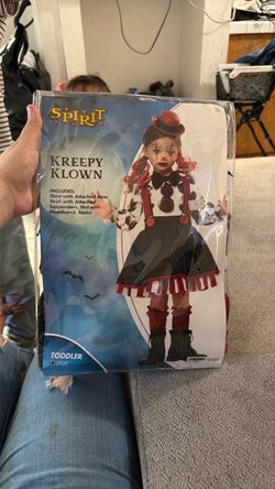 Costume