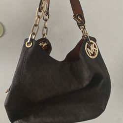 Michael Kors  Lillie Large Logo Shoulder Bag