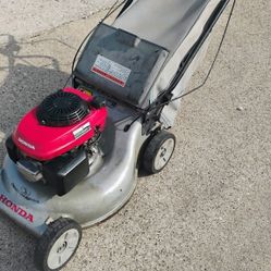Honda Lawn Mower Self Propelled 