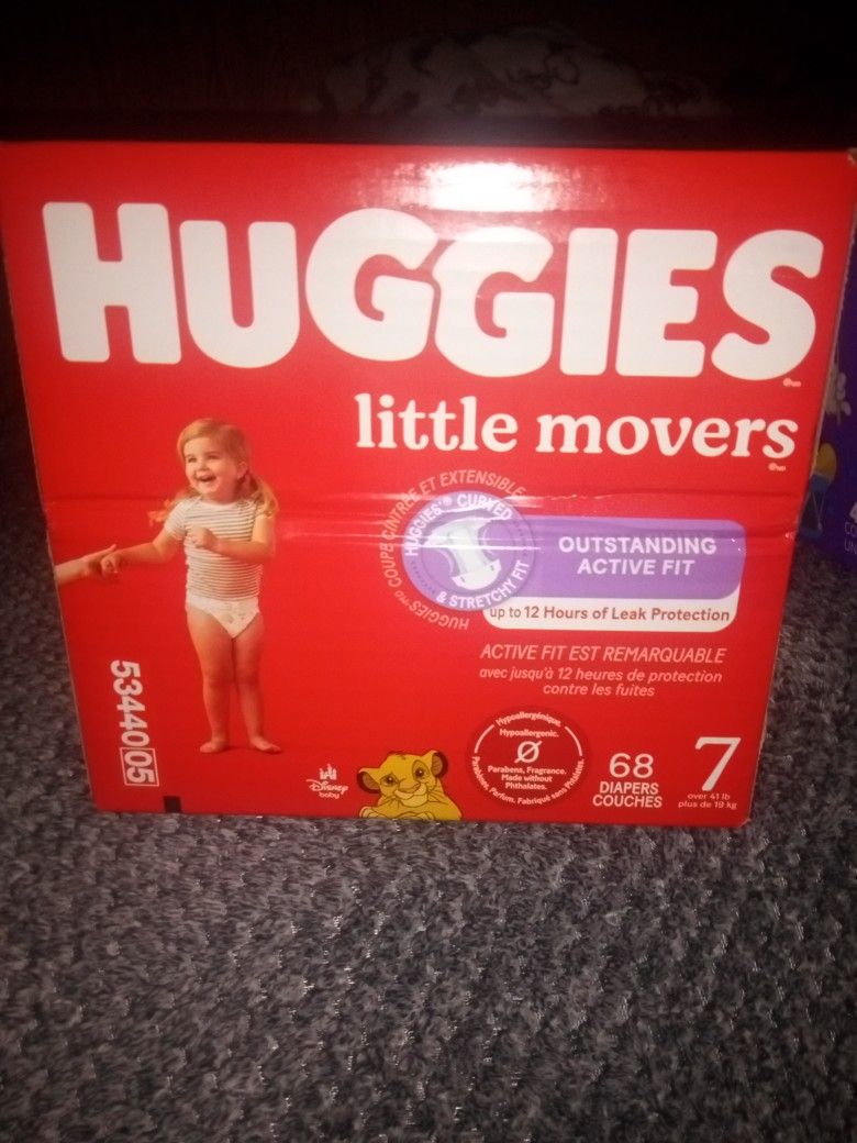 HUGGIES LITTLE MOVERS SIZE 7.  68 COUNT