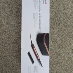 Brand New Dyson Airwrap Coily+Curly Special Edition