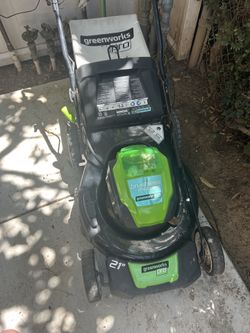 Greenworks Electric Lawn Mower