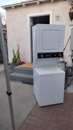 24 inch wide stackable
