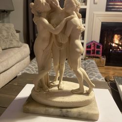 Three graces Italian Statue 1982