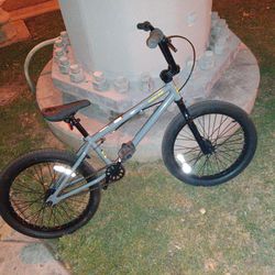 20 In Redline Bicycle