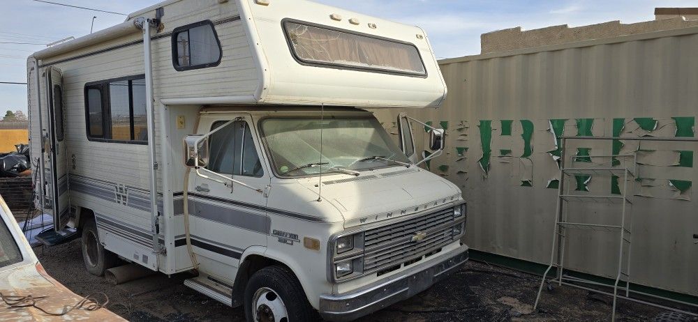 1984 Winnebago 350