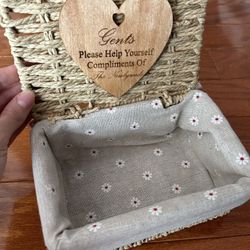 Handmade Rustic Bathroom Amenity Baskets 