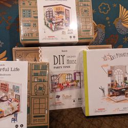 Set Of 4 DIY Craft Kit Miniature House By Rolife