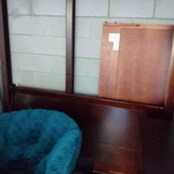 Queen Size Bedroom Set