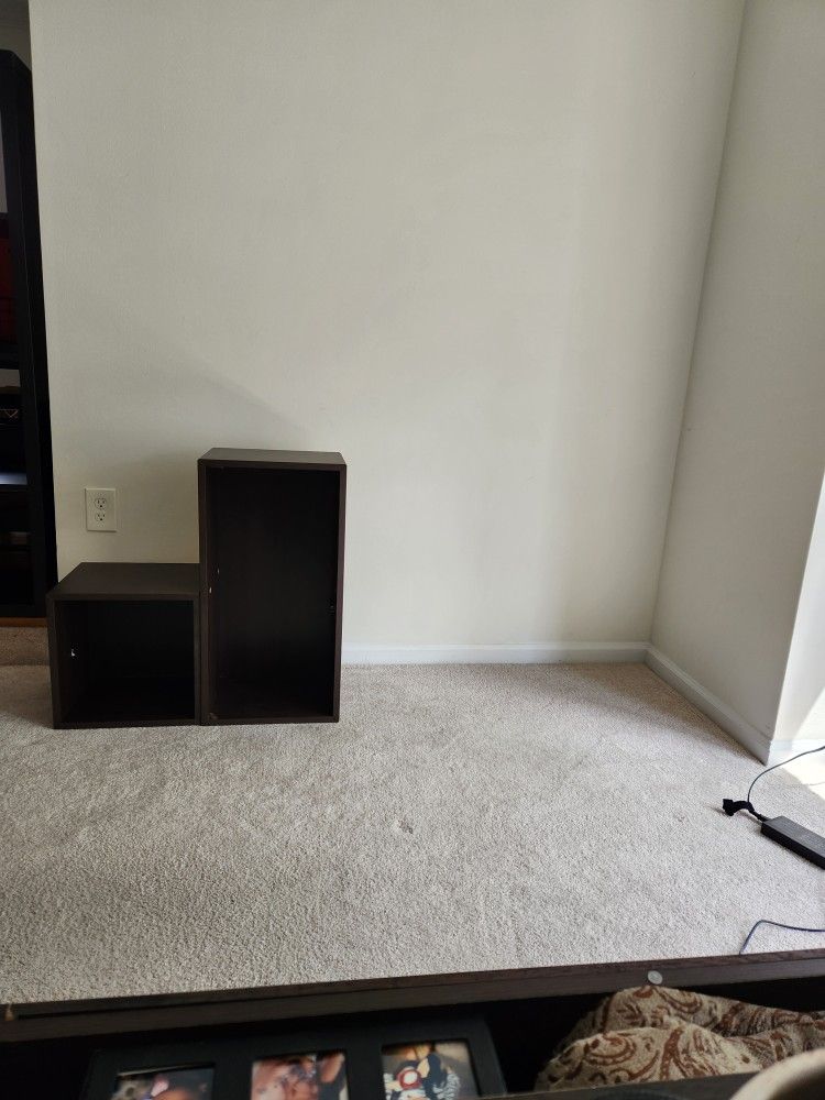 Free Cube Shelves