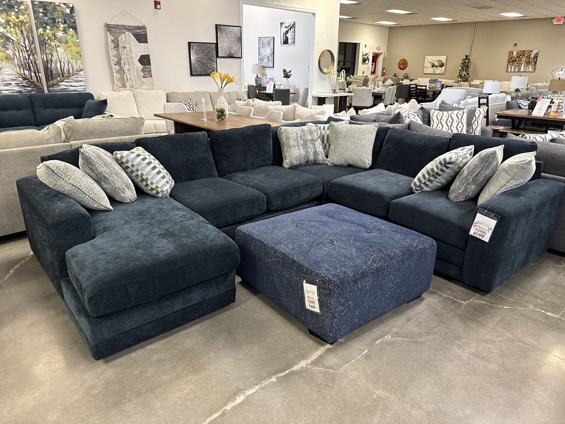 Large Navy Sectional New!