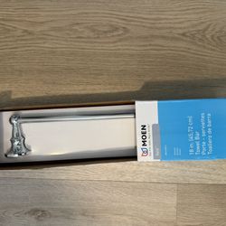 Brand New in Box Moen Vale 18” chrome Towel Rack
