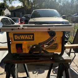 DeWalt DW745