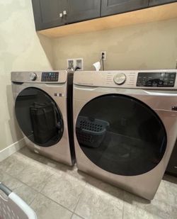 2025 Samsung Washer & Dryer