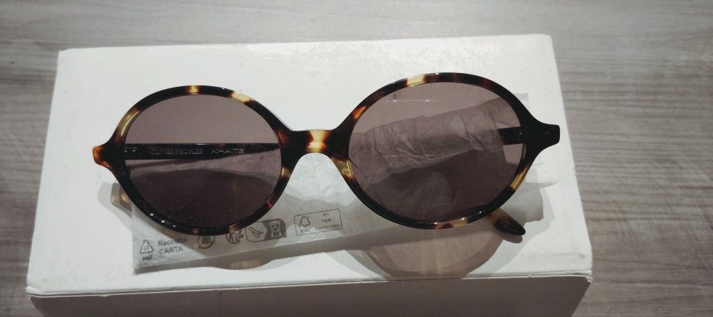 Oliver Peoples