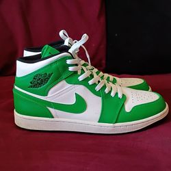 Jordan 1 size 10,,no box