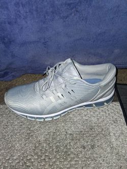 Asics tennis shoes  size 11 men
