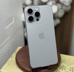 15 pro max 256GB Unlocked