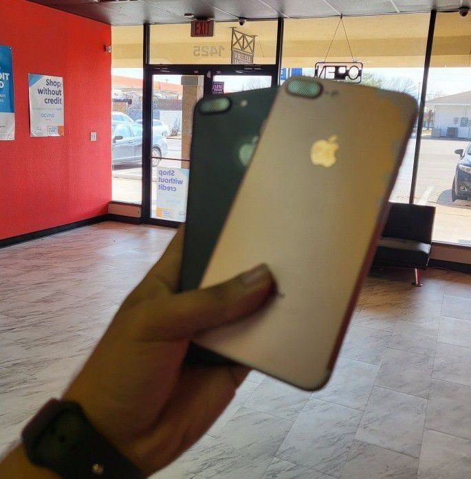 iPhone 7 Plus 256Gb Unlocked Good Condition like new