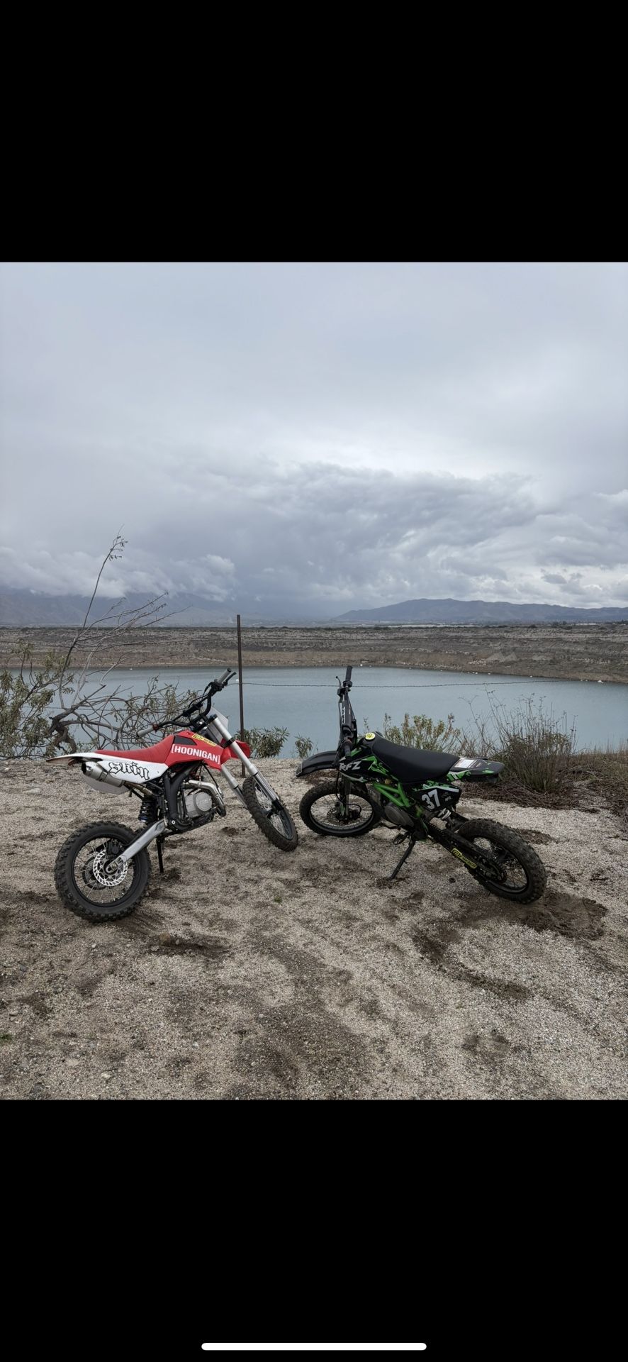 Dirt bike Apollo125cc 1000 With Paperwork