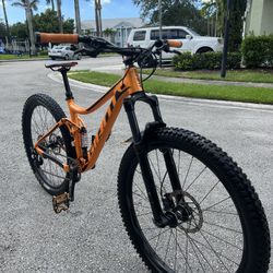 GIANT STANCE 2022 FS