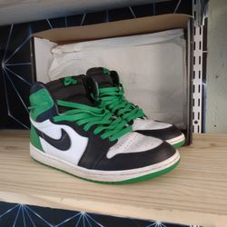 Air Jordan 1 Retro High OG Black Lucky Green White