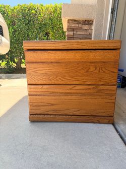 Night stand set of 2