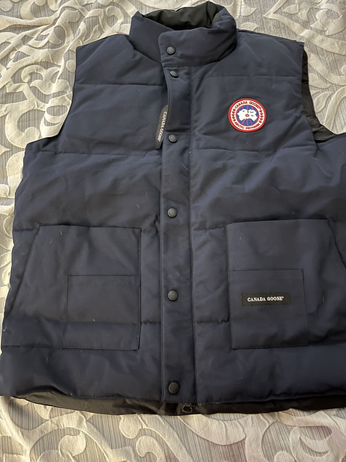 canada goose vest mens xl