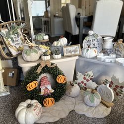 Fall And Harvest Decor
