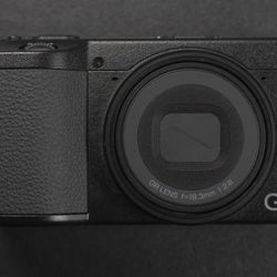 Ricoh GR IV BRAND NEW